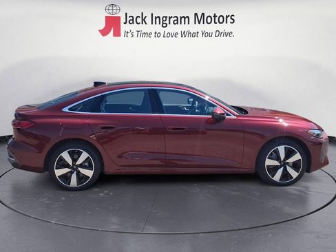 New 2025 Audi A5 2.0T Prestige image 6