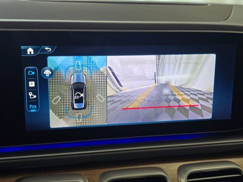 Used 2025 Mercedes-Benz GLE 350 4MATIC image 43