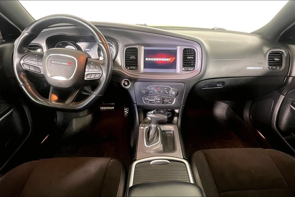 Used 2023 Dodge Charger R/T w/ Plus Group RWD image 17