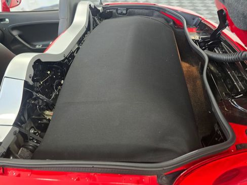 Used 2009 Pontiac Solstice GXP w/ Club Sport Package image 18