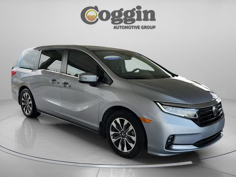 Used 2023 Honda Odyssey EX-L image 7