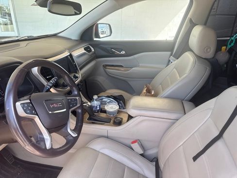 Used 2019 GMC Acadia Denali w/ Technology Package AWD/4WD image 19