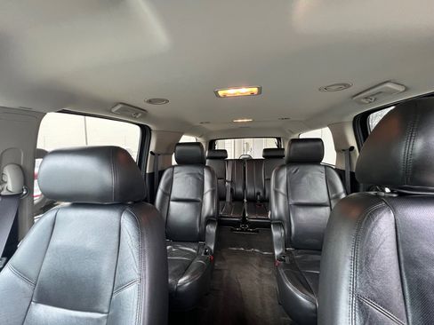 Used 2012 GMC Yukon XL SLT w/ SLT-2 Equipment Package AWD/4WD image 22