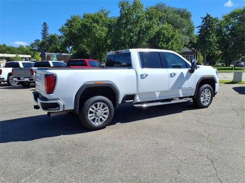 Used 2020 GMC Sierra 3500 Denali w/ Denali Ultimate Package image 3