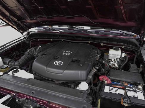 Used 2007 Toyota FJ Cruiser 4WD image 43