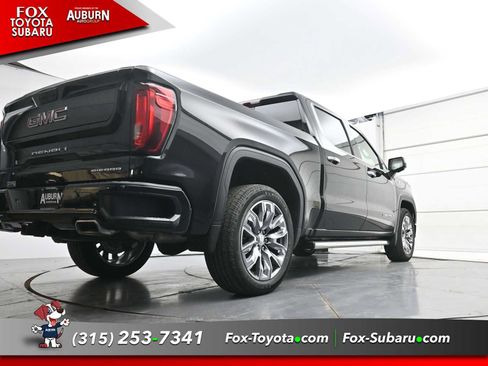 Used 2023 GMC Sierra 1500 Denali w/ Denali Reserve Package AWD/4WD image 22