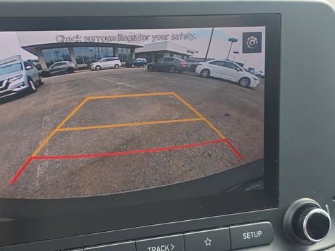 Used 2023 Hyundai Kona SEL AWD/4WD image 19