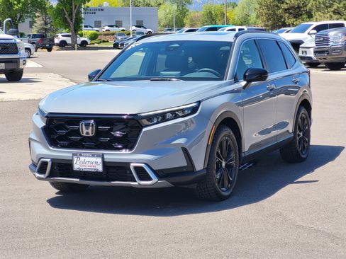 Used 2023 Honda CR-V Sport Touring image 4