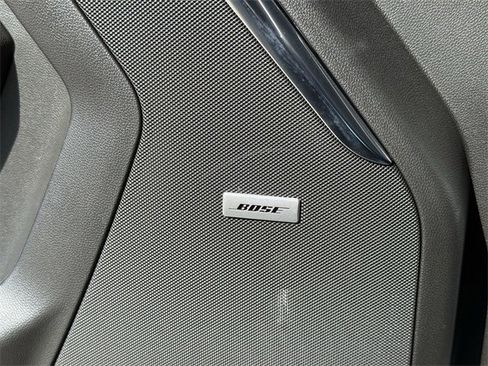 New 2025 Chevrolet Suburban High Country image 24