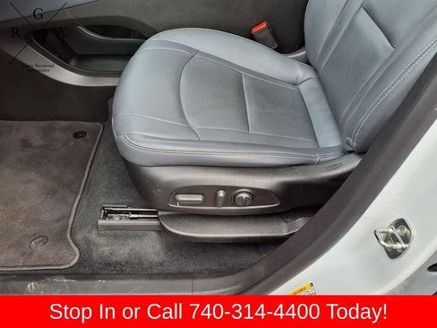 Used 2023 Buick Enclave Essence w/ Experience Buick Package AWD/4WD image 21