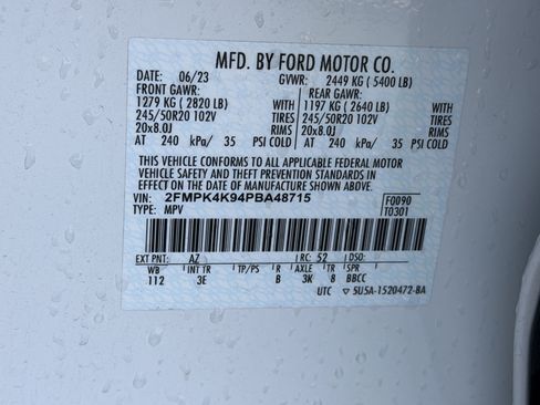 Used 2023 Ford Edge Titanium AWD/4WD image 13