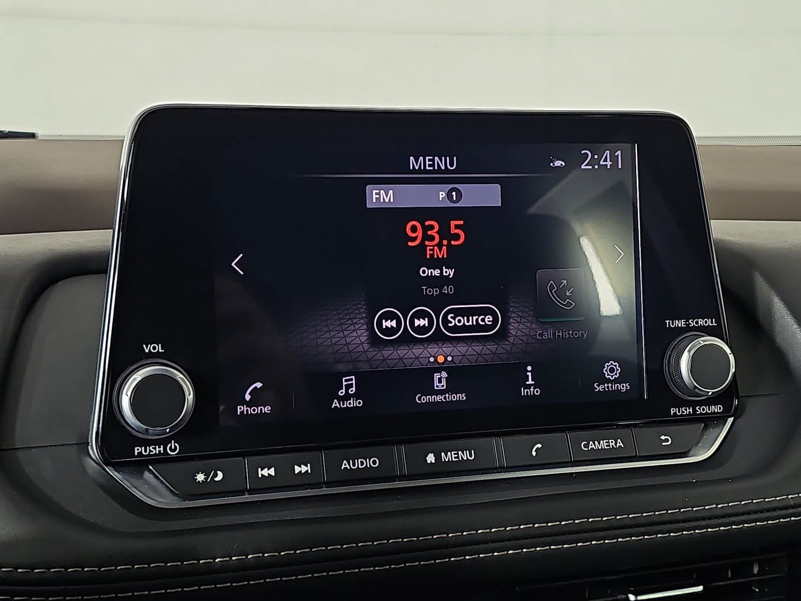 Used 2023 Nissan Rogue SV FWD image 20