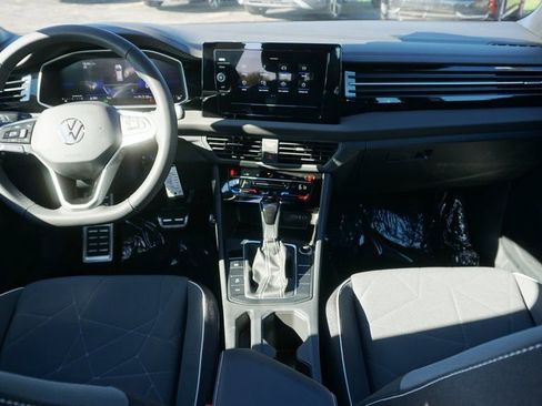 Used 2026 Volkswagen Jetta Sport FWD image 9