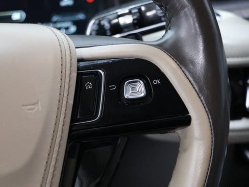 Used 2022 Lincoln Aviator Reserve w/ Equipment Group 201A RWD image 24