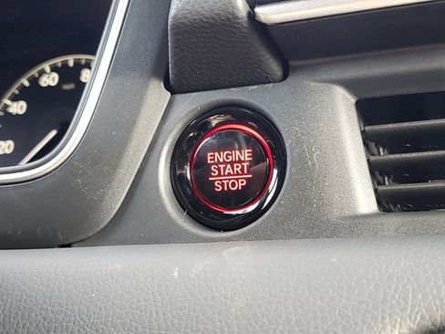 New 2025 Honda Pilot Sport image 19