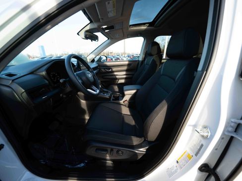 Used 2026 Honda CR-V EX image 9