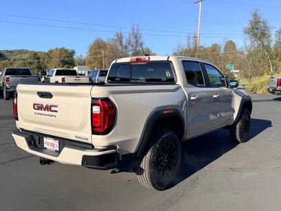 New 2026 GMC Canyon Elevation w/ Convenience Package