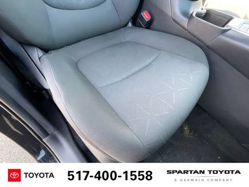 Used 2024 Toyota RAV4 XLE AWD/4WD image 20
