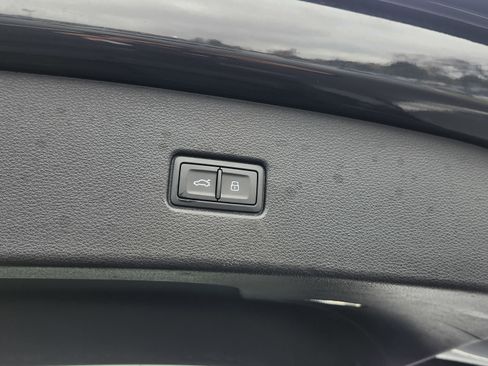 Used 2023 Audi Q5 2.0T Premium Plus w/ Premium Plus Package image 17