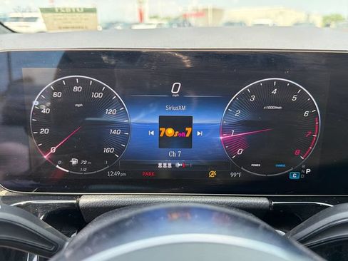 Used 2025 Mercedes-Benz GLA 250 image 28