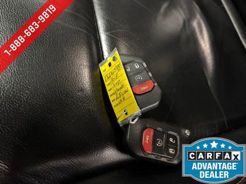 Used 2018 Jeep Wrangler Unlimited Rubicon w/ Uconnect 4C Nav & Sound Group AWD/4WD image 27