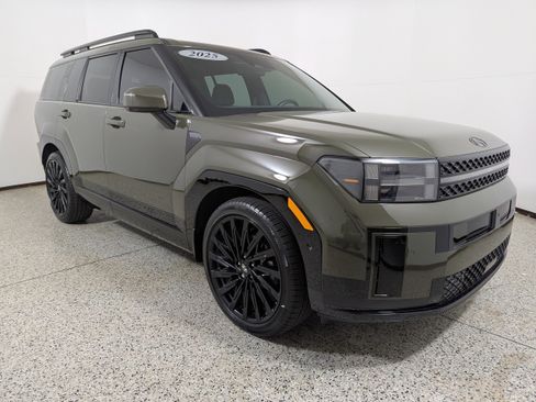 Used 2025 Hyundai Santa Fe Calligraphy image 1