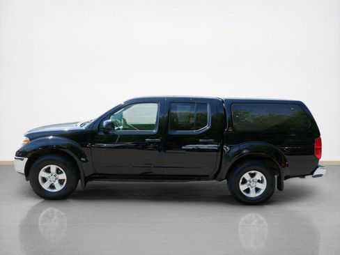 Used 2011 Nissan Frontier SV w/ SV Premium Utility Pkg AWD/4WD image 5