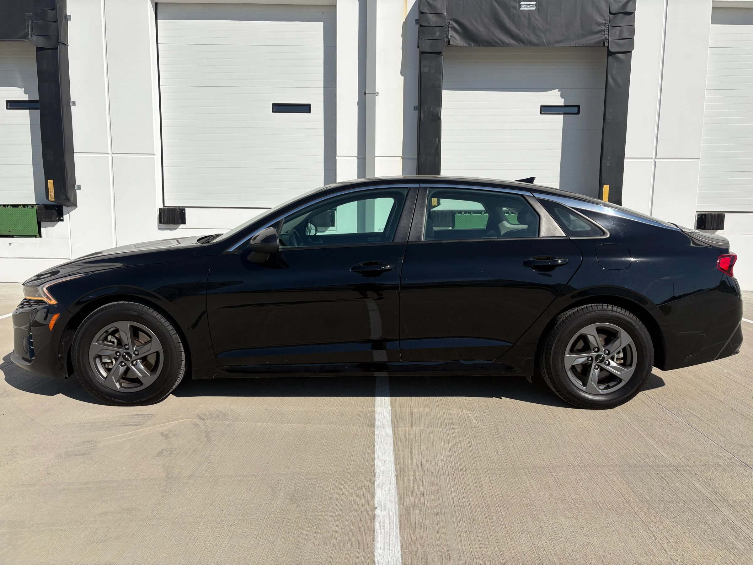 Used 2023 Kia K5 LXS FWD image 6