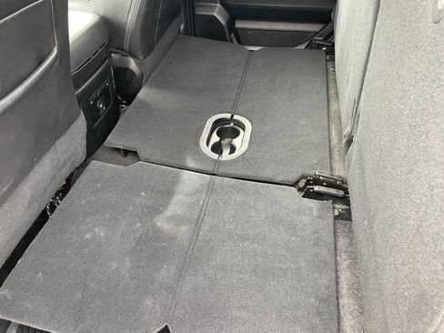 Used 2016 RAM 1500 Laramie w/ Convenience Group AWD/4WD image 30
