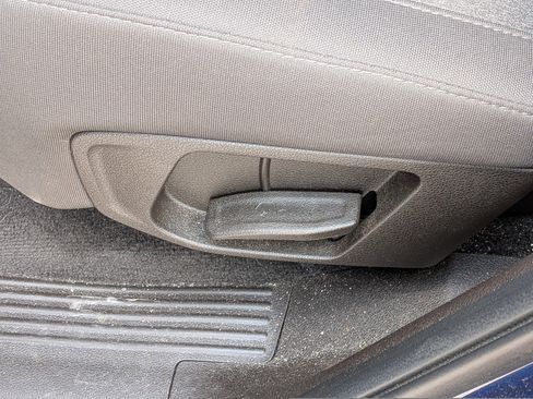 Used 2019 Hyundai Santa Fe SEL image 14