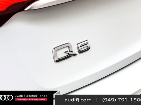 Used 2023 Audi Q5 2.0T Premium w/ Convenience Package image 10
