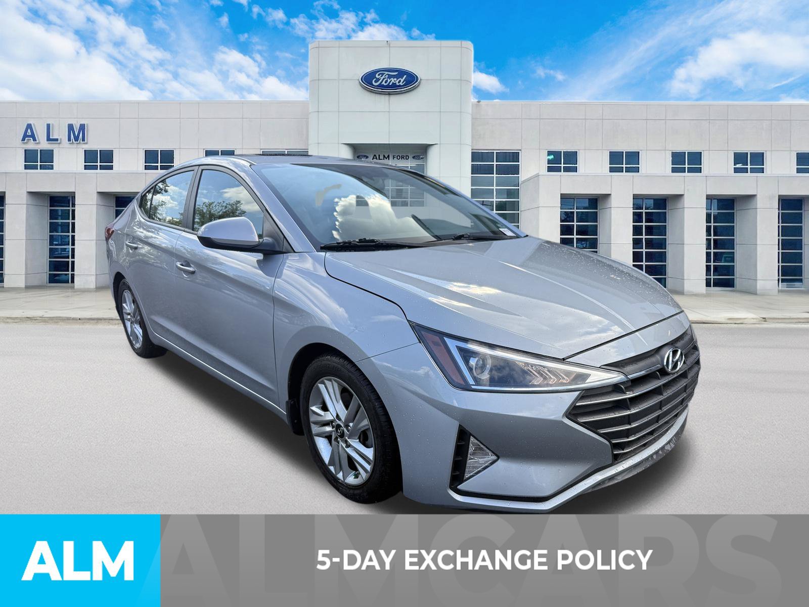 Used 2020 Hyundai Elantra Value Edition w/ Cargo Package (C1) FWD image 3