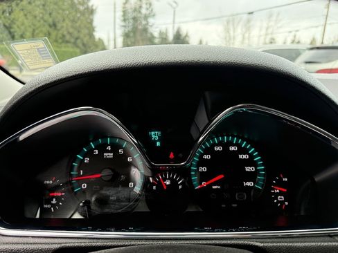 Used 2014 Chevrolet Traverse LT w/ LPO, 'HIT The Road' Package image 23