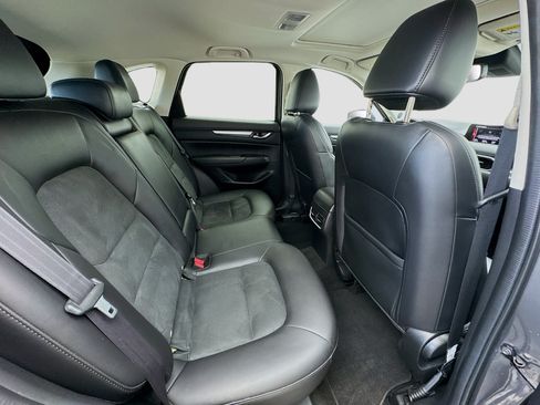Used 2019 MAZDA CX-5 Touring FWD image 19
