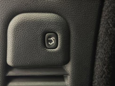 Used 2022 Dodge Durango GT image 32