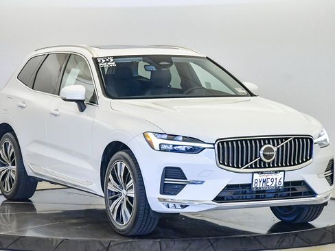 Certified 2022 Volvo XC60 B5 Inscription image 6