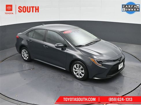 Used 2023 Toyota Corolla LE image 44