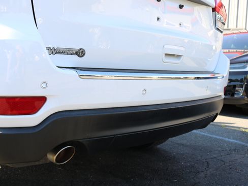 Used 2014 Jeep Grand Cherokee Limited image 12