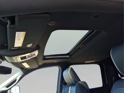 New 2026 RAM 2500 Limited image 24