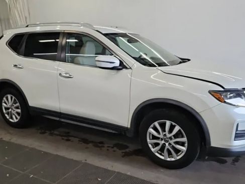 Used 2019 Nissan Rogue SV AWD/4WD image 6
