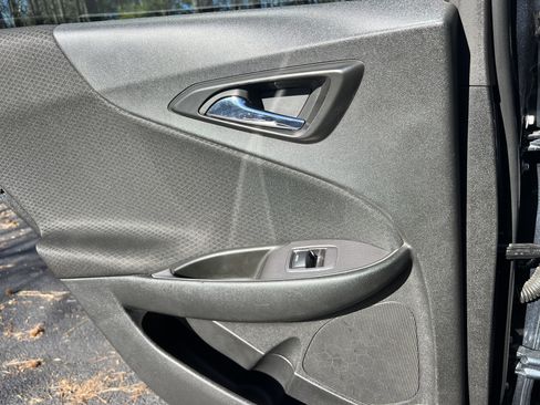 Used 2019 Chevrolet Malibu LS image 20