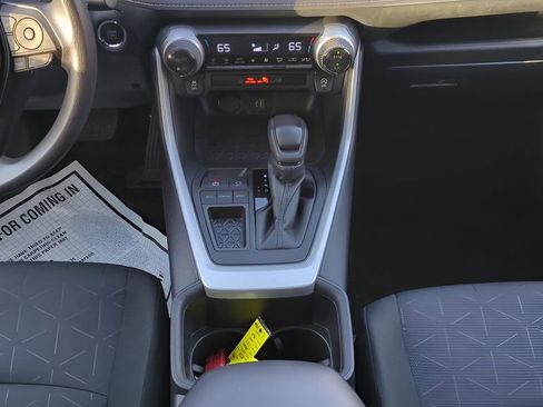 Used 2024 Toyota RAV4 XLE FWD image 15