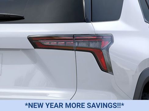 New 2026 Chevrolet Equinox ACTIV w/ Convenience Package III image 11