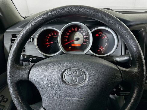 Used 2006 Toyota Tacoma 4x4 Access Cab image 12