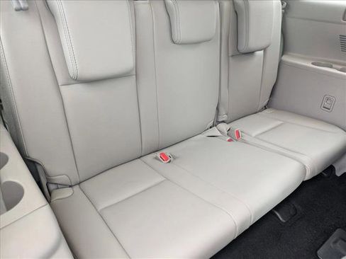 Used 2016 Toyota Highlander Limited AWD/4WD image 22