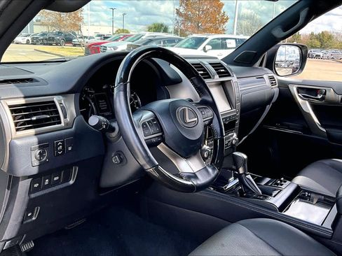 Used 2020 Lexus GX 460 Premium image 15