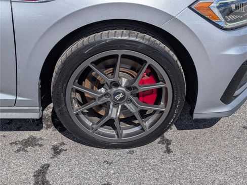 Used 2020 Volkswagen Jetta GLI Autobahn image 9