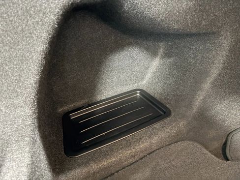 Used 2017 BMW 320i xDrive Sedan image 26