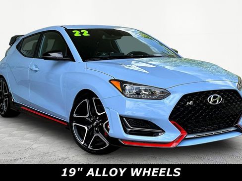 Used 2022 Hyundai Veloster N FWD image 3
