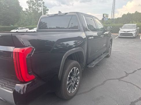 Used 2026 Toyota Tundra Limited AWD/4WD image 8